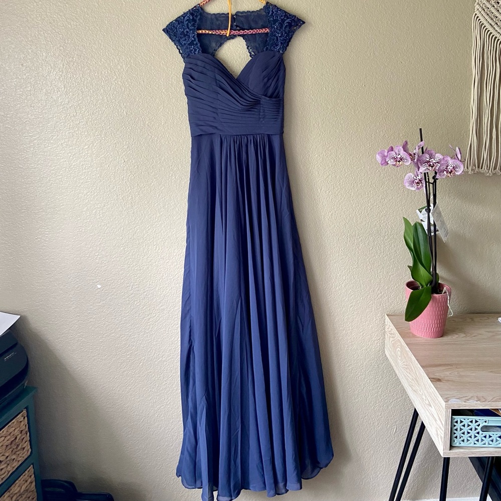 Dark blue formal dress- size 0-2 - brand jj’s house